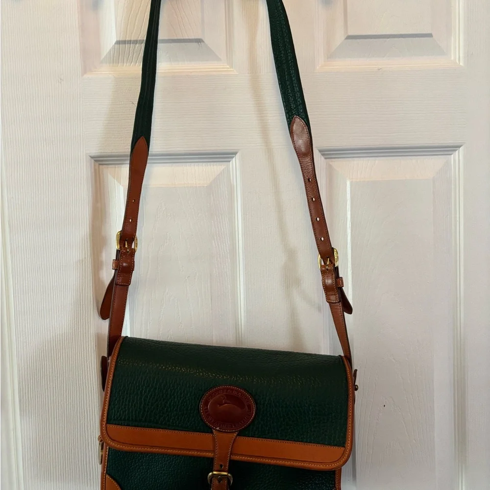 Dooney & Bourke VINTAGE AWL Surrey Green & Tan Leather Crossbody MADE IN USA EUC - Picture 2 of 16